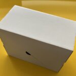 caisse présentoir type prêt- à-vendre
